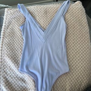 Aritzia Wilfred Light Purple V Neck Bodysuit